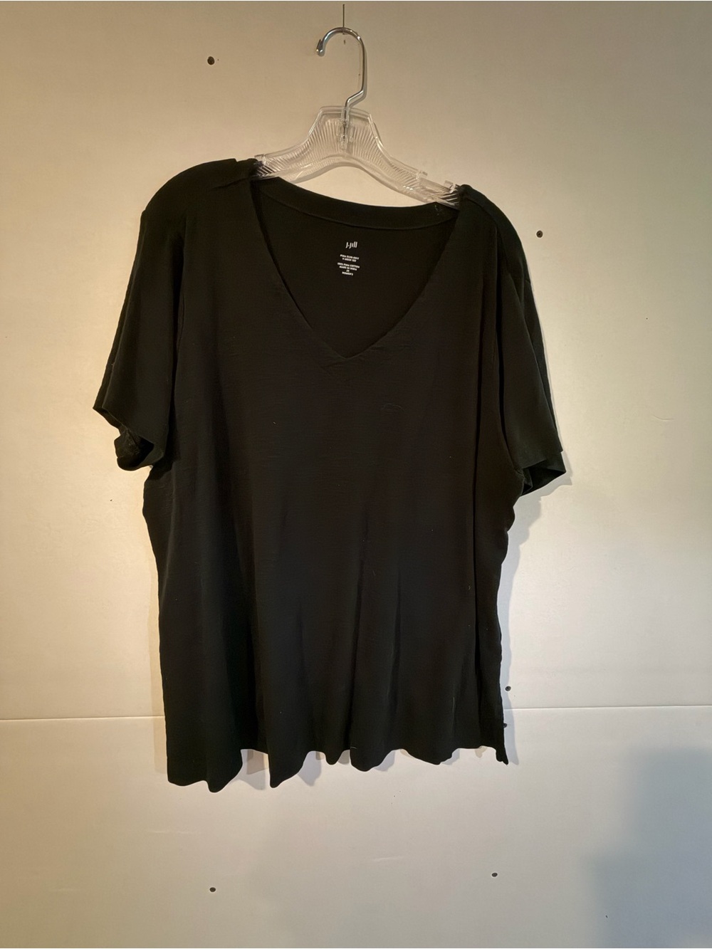 J. Jill Black V-Neck Short Sleeve Top